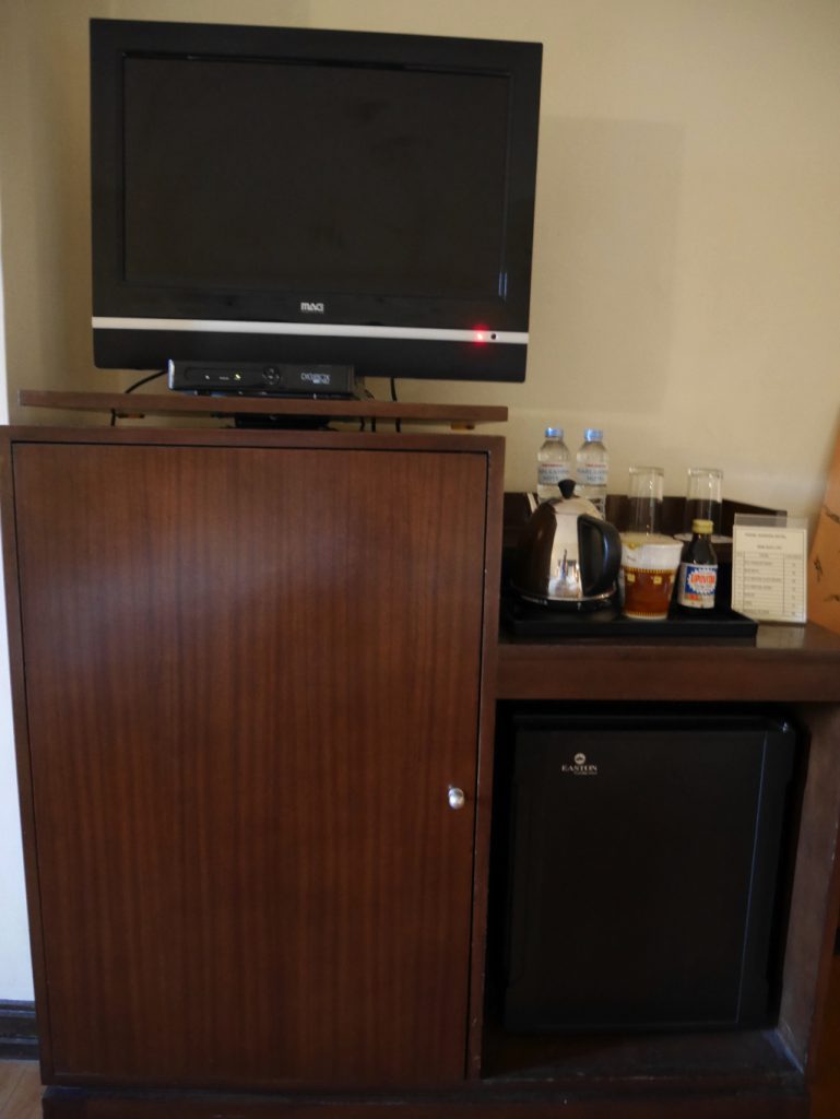 パールガーデンホテル マニラ の客室テレビ