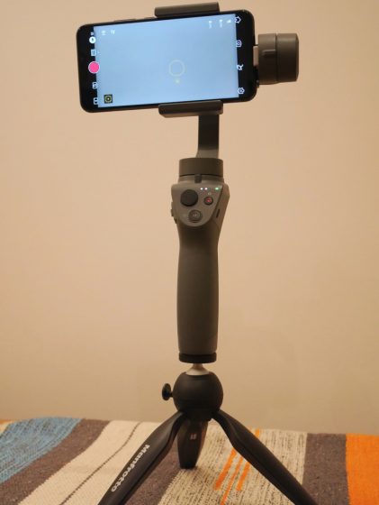 Osmo Mobile2 にスマホを取り付けた2